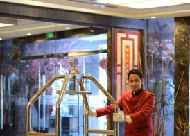 Ramada by Wyndham Manila Central 2