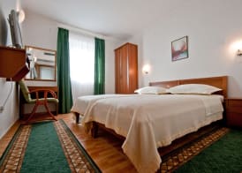 Barba Petra Dvori Apartments 5