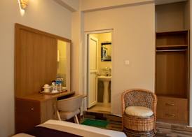 Busy Bee Resort Pokhara 5
