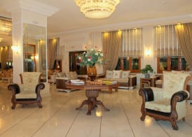 Famissi Hotel 4