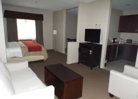 Baymont by Wyndham Columbus 5