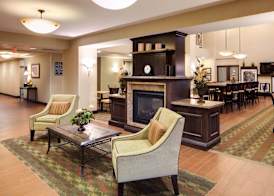 Hampton Inn & Suites Chicago/St. Charles 3
