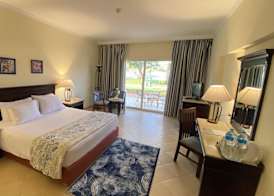 Amwaj Oyoun Resort 5