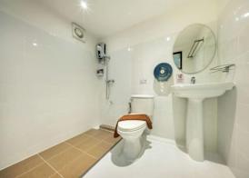 SHIN Hostel Changphuak ChiangMai 5
