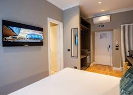 Domus 213 Guest House - Boutique Suites in Auditorium, Stadio Olimpico, Piazza del Popolo 4