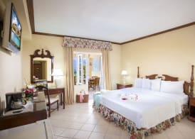 Rooms On The Beach Negril 3