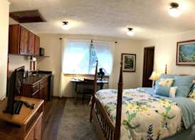 Hale Maluhia Country Inn 5