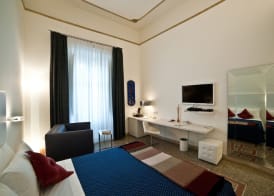 Town House Cavour 4