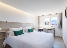 Halley Hotel and Apartments, Affiliated by Meliá 5