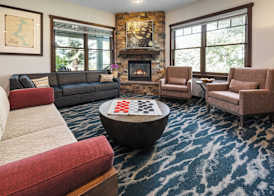 WorldMark Arrow Point 2