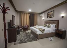 Grape Village Hotel 5