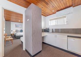 Port Campbell Motor Inn 5