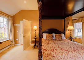 The Crown, Bildeston 5