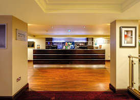 Gloucester Robinswood Hotel By Sunday 3
