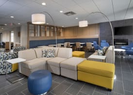 Microtel Inn & Suites by Wyndham Loveland 2