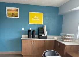Days Inn by Wyndham Columbus Worthington 3