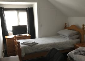 The White Hart Inn 5