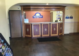 Days Inn by Wyndham Hurricane/Zion National Park Area 4