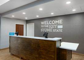 Hampton Inn & Suites Harrisburg/North 4