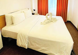 Palmbeach Resort Mactan Cebu powered by Cocotel 5