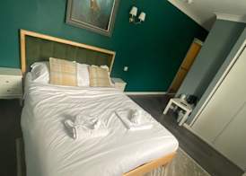 Lomond Park Hotel 5