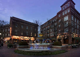 Hampton Inn Huntsville/Village of Providence 4