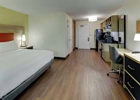Candlewood Suites LEXINGTON by IHG 4
