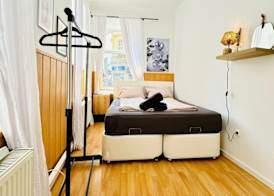 10BR Apt for Groups 8Min to Rathausplatz 4