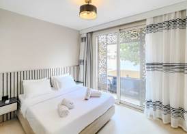 Homestyle & Summery 1BDR Mangroovy Free Beach Pool 2