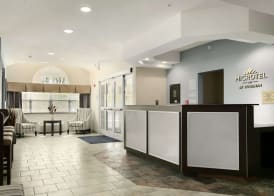 Microtel Inn and Suites by Wyndham - Geneva 4