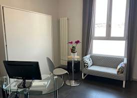 Floor 6 Boutique Rooms by DOT Suites 2