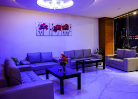 Hotel Regal Airport 5