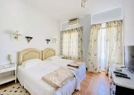 Hotel plaza corniche la marsa 2