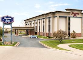 Hampton Inn Appleton-Fox River Mall Area 2