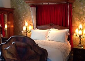 Westgate Manor 3