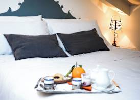 Studio San Felice by Wonderful Italy 3