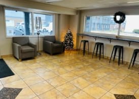 Days Inn and Suites by Wyndham Port Huron 2