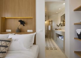 White & Co. La Torre Suites 5