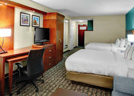 Courtyard by Marriott Riverfront New Bern 3