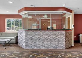 HomeTown Inn & Suites 2