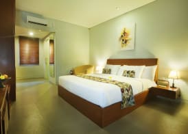 The Astari Villa and Residence 5