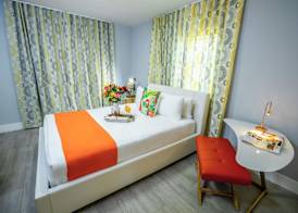 Seaside All Suites Hotel 5