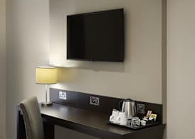 Premier Inn Manchester - Wilmslow 5