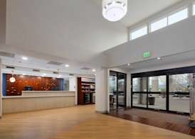 Comfort Suites Springfield-Eugene 3