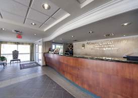 Monte Carlo Inn Oakville Suites 4