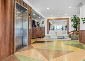 The Townhouse Hotel 3