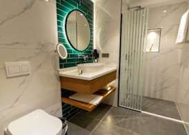 Q Style Hotel 3