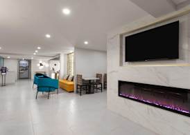 La Quinta by Wyndham Atlanta Roswell 5