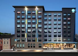 Tru By Hilton Baltimore Harbor East 2