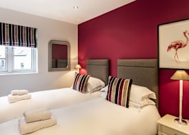 The Penthouse @ Carus Green 2